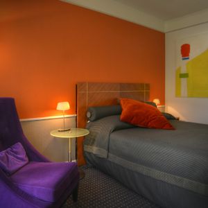 Camera con letto king size